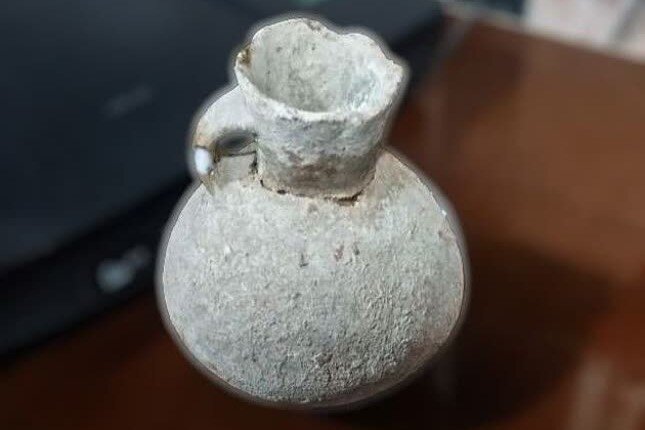 کشف کوزه ۲۰۰۰ ساله در قزوین