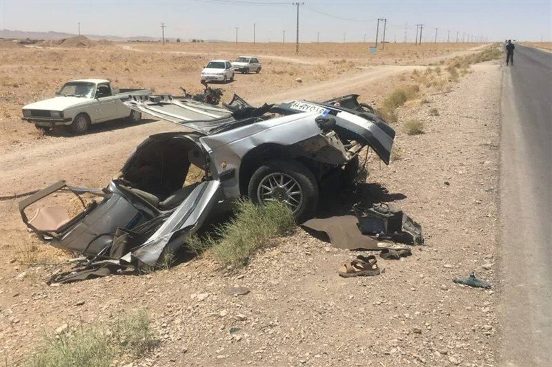 واژگونی خودرو در قزوین یک فوتی و سه مصدوم برجای گذاشت